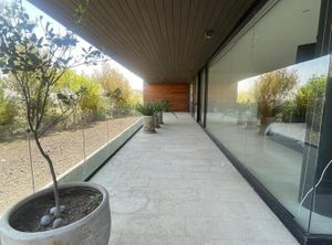 Garden house bosque real