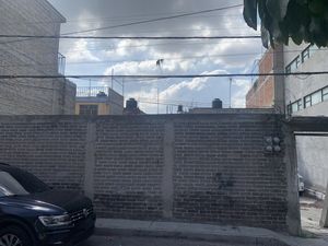 Terreno en Venta en Xochimilco, cerca de Miramontes.