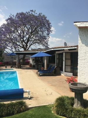 Hermosa Quinta con 3 casas en Tlapizalco Estado de México