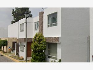 Casa en Venta en Fuentes del Molino Seccion Arboledas Cuautlancingo