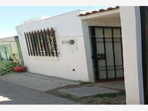 Casa en Venta en Eduardo Loarca Castillo Querétaro