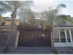 Casa en Venta en Lagos de Oriente Guadalajara