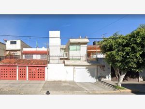 Casa en Venta en Valle de Aragón 3ra Sección Oriente Ecatepec de Morelos