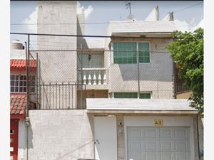 Casa en Venta en Valle de Aragón 3ra Sección Oriente Ecatepec de Morelos