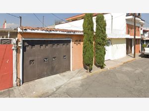 Casa en Venta en Villa de las Flores 1a Sección (Unidad Coacalco) Coacalco de Berriozábal