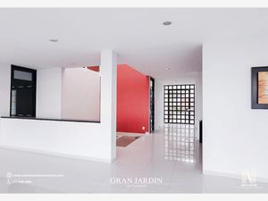 Casa en Venta en Gran Jardin León