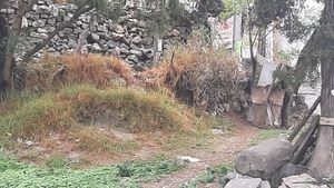 Terreno con uso de suelo en venta a la  salida a Cuernavaca