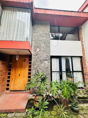 Casa en venta  en condominio en Cerrada del Convento Santa Ursula Xitla Tlalpan