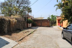 Venta de Terreno Escriturado, Plano en Calle Cerrada, Burgos, Emiliano Zapata