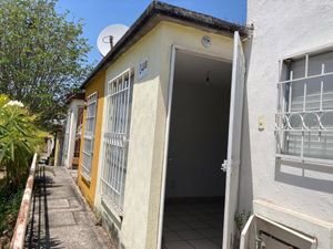 ADQUIERE CON CUALQUIER TIPO DE CRÉDITO esta Casa en VENTA de una recámara con te