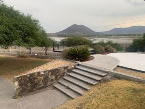 Jardín para Restaurante Campestre o Salón de eventos- vista espectacular presa