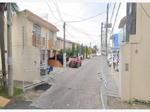 Casa en Venta en Balcones de Santa Maria San Pedro Tlaquepaque