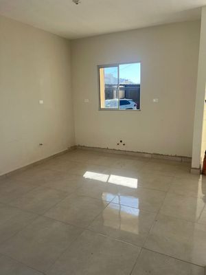 CASA EN VENTA TULIPANES 2DA ETAPA