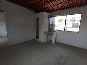 Casa en venta en Col. Nueva San Isidro, Chalco, Estado de México.