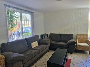 SE VENDE CASA EN FRACCIONAMIENTO LAS FINCAS