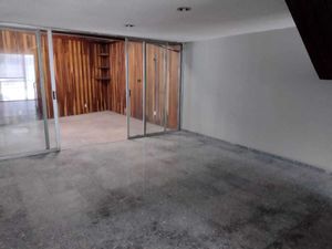 SE VENDE CASA EN FRACCIONAMIENTO DEL PARQUE