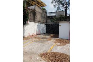 Terreno con Uso de Suelo Comercial cerca de Insurgentes Sur