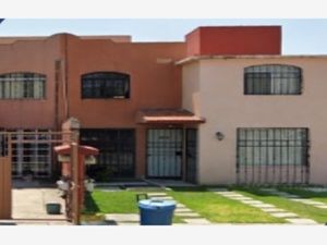 Casa en Venta en Cofradía de San Miguel Cuautitlán Izcalli