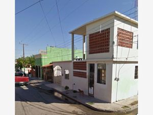 Casa en Venta en INFONAVIT Fundadores Nuevo Laredo