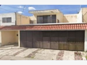 Casa en Venta en Paseos del Sol Zapopan