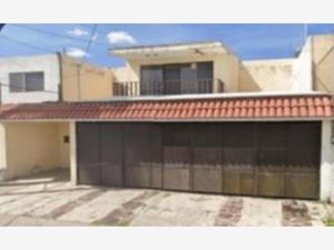 Casa en Venta en Paseos del Sol Zapopan