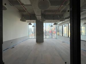 Renta Oficina 900m2 , Av Chapultepec, Roma Cuauhtemoc Semi acondicionada