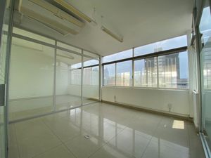 Renta Oficina 600 m2 PH en Polanco -  Horacio