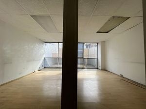 Renta Oficina en Polanco, Calle Torcuatto Tasso / 150m2 ACONDICIONADA