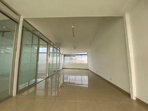 Renta Oficina 600 m2 PH en Polanco -  Horacio