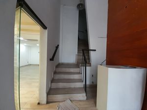 Edificio de 750m2 acondicionado en renta--División del Norte-Colonia Del Valle