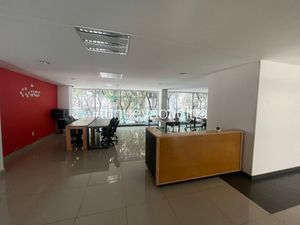 Renta oficina, 340m2, Cuauhtémoc, a una cuadra de Reforma.