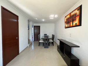 Compra Casa Venta 90m2 3 recamaras alberca (15 casas) Lomas Trujillo Cuernavaca