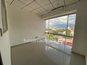 Renta Oficina 420m2 Acondicionada  -  Av. Masaryk