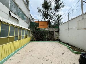 Edificio Versátil con Amplio Uso de Suelo, Para todos los Giros