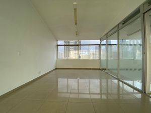 Renta Oficina 600 m2 PH en Polanco -  Horacio