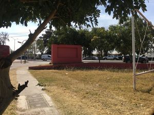 Terreno en Venta sobre Avenida a Tesistan