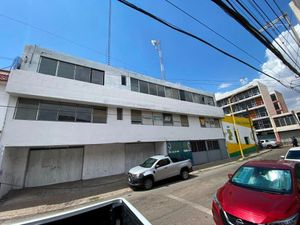 EDIFICIO COMERCIAL ZONA CENTRO (SOBRE JOSE MA CHAVEZ)