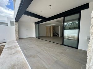 Casa en Venta en privada Tamora en Conkal, Yucatán.