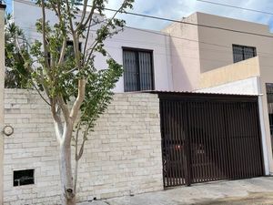 Casa en venta en Jardines de Vista Alegre en Mérida Yucatán.