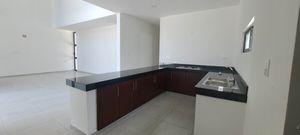 Casa en Venta con recamara en planta baja en praderas del Mayab en Mérida Yuc.