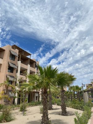 Departamento en planta baja y frente a la alberca en Punta Paraíso