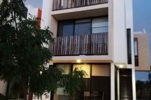 CASA AMUEBLADA EN VENTA EN PRIVADA TELCHAC