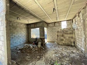 Casa en Obra Negra en Pedregal Las Fuentes