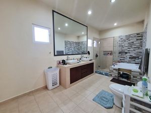 Casa En Venta en Fraccionamiento Lomas del Sol