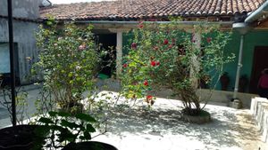 CASA ANTIGUA EN EL CENTRO HISTORICO DE PATZCUARO, !!A PRECIO MENOR QUE EL AVALUO