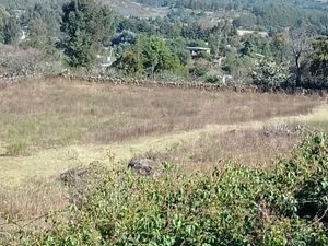 TERRENO IRREGULAR DE 6,900m2, VISTA AL LAGO, A 15 MIN DEL CENTRO DE PATZCUARO