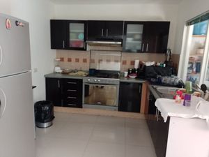 SE VENDE CASA EN EL CENTRO DE PATZCUARO