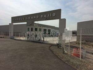 Terreno Industrial en Venta en Parque Industrial Grand Bajío, ideal para bodegas