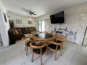 VENTA DE CASA EN MONTEBELLO