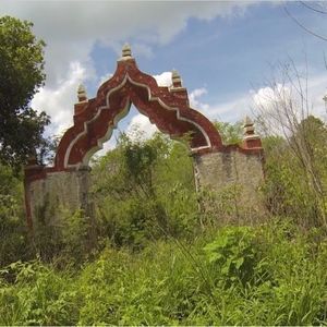 Hacienda en venta en   "Acanceh"  para remodelar cercana a Mérida.